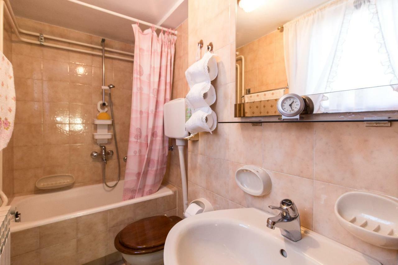 לובראן Comfy And Warm Ap With Balcony Surrounded With Beautiful Nature מראה חיצוני תמונה