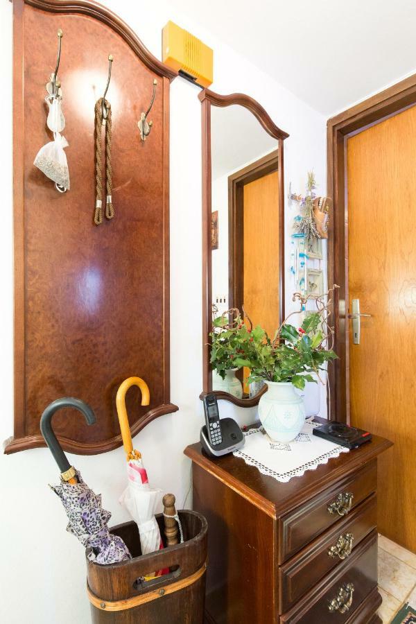 לובראן Comfy And Warm Ap With Balcony Surrounded With Beautiful Nature מראה חיצוני תמונה